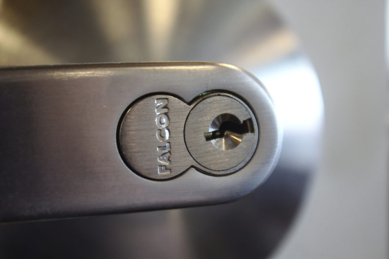Commercial Locks & Hardware Keyhole Security, Inc.